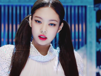 JENNIE Pretty Girl Mp3 Download